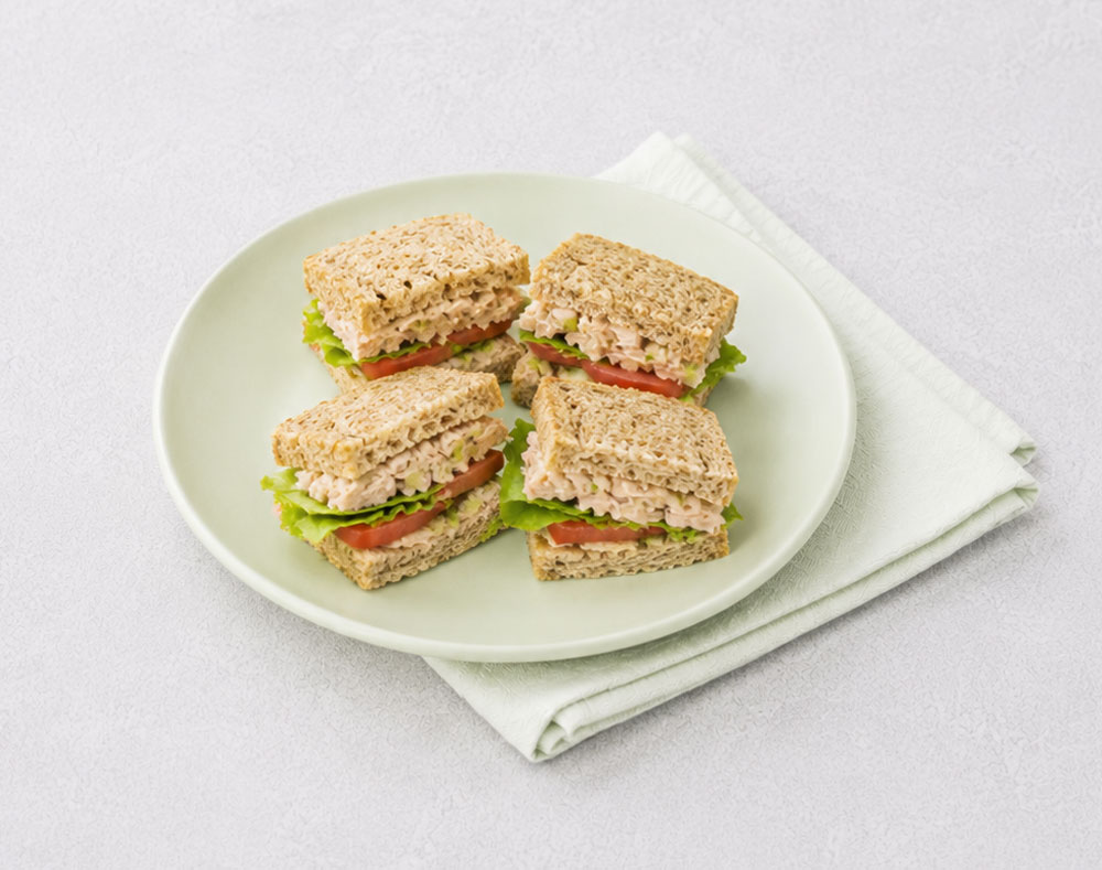 Tuna sandwiches with vegetables sliced